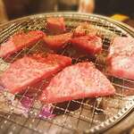 神田焼肉 俺の肉 - 