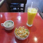 ラニマハル - ランチカレーセットA[サラダ、スープ、ドリンク](2020/03/26撮影)