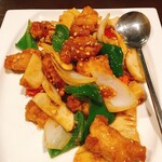 豫園 - 甘鯛の大蒜ソースかけ