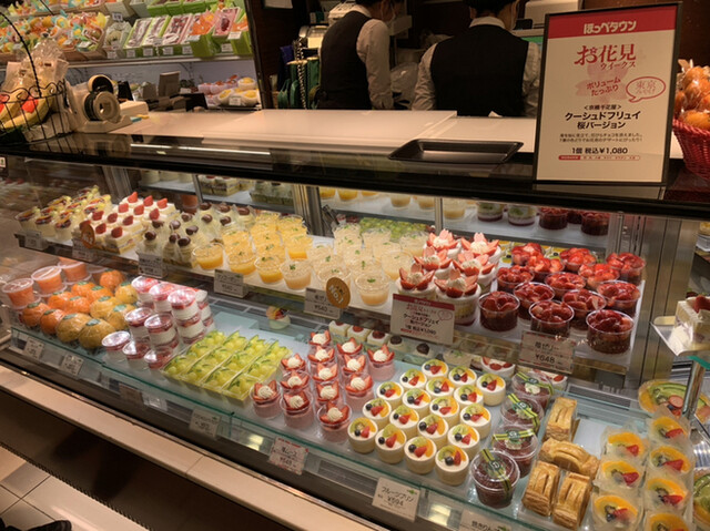 京橋千疋屋 大丸東京b1ショップ キョウバシセンビキヤ 東京 ケーキ 食べログ