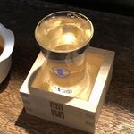 大倉山もつ肉店 - 純米酒 600円