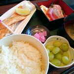 江戸前寿し食べ放題 漁師料理の店 うみめし - 