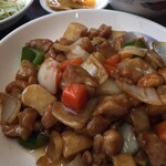 華香楼 - カシューナッツと鶏肉炒め