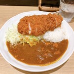 Tonkatsu Aoki No Curry Ya Ippe Koppe - 