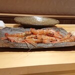 銀座 しのはら - ボタン海老はお造り