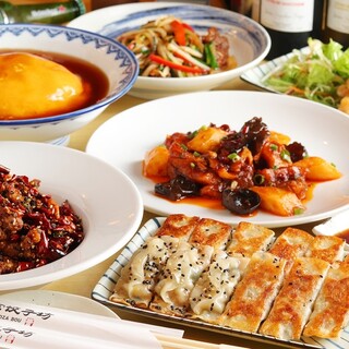 ご宴会等にお得な複数プランのコース◎ドリンクも幅広い品揃え！