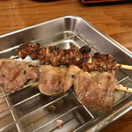 串焼キ カメチヨ・シャルボン - ハツ塩、つなぎタレ