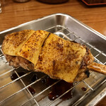 串焼キ カメチヨ・シャルボン - チェダーonつくねタレ