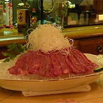 昴 - お隣の霜降りビーフ・1,800円