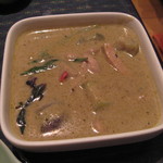 メークマイ - 鶏肉のグリーンカレー（680円）