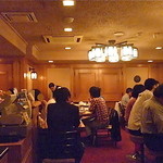 昴 - カジュアルな雰囲気です