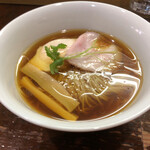 らあめん サンド - 最初は醤油がキリッときてますが、やがて甘みがでてきます。