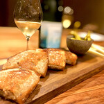 ラ・トォルトゥーガ - アミューズ 4人分とクラインクネヒト アルザスブリュット