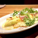 ラ・トォルトゥーガ - 香川産ホワイトアスパラガス玉子のソース