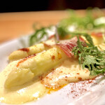 ラ・トォルトゥーガ - 香川産ホワイトアスパラガス玉子のソース