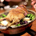 ラ・トォルトゥーガ - フランス シャラン産鴨バトーのロティ