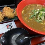 極楽うどん TKU - 鶏天カレーうどん（￥950）
