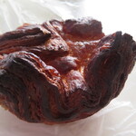 CALVA - クイニーアマン