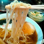月徳飯店 - 麺リフト