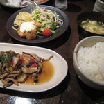 朱瑠璃 - 白身魚のキノコソースランチ２０１２、５