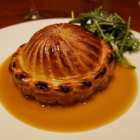 レグリエ - キントア豚、ホタテのパイ包み焼き