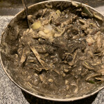 竹千代 - お好み焼きベースにイカスミ、生イカトッピング