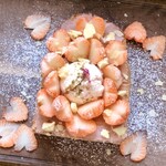 オソラカフェ - 白苺の桜トースト♡
