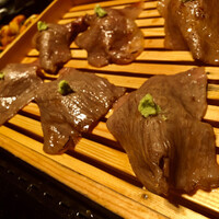 焼肉 綾小路 - 