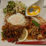 アジアンキッチン プーカォカフェ - 料理写真: