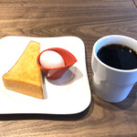 むさしの森珈琲 - ブレンドコーヒーにモーニングサービスのトースト＆ゆで玉子