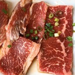 やしろう苑 - カルビラーメンセット　肉アップ