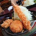 食彩 しん坊 - ミックスフライアップ①