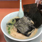 山岡家 いわき店 - 醤油ラーメン(¥670)+クーポン海苔