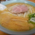 ラーメン専門店 煌龍軒 - アップ