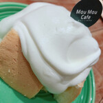 MouMou Cafe - 