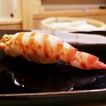 日本橋蛎殻町 すぎた - いつもびっくりしてしまう車海老