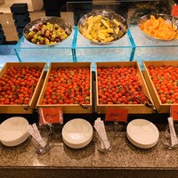 ザ・ループ ホテルアゴーラ大阪守口 - フレッシュ苺の食べ比べ