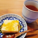 椿 - 食後のデザート　プリンのブンタンマーマレードがけ