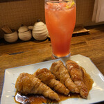 遊酒食堂 宇都宮 - トマトハイと
      タケノコの豚バラ巻きの甘辛ダレ(^^)