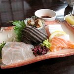 伊豫水軍 - 倭寇料理　３６７５円　の刺身