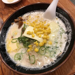 麺味 - 牛乳ラーメン 830円