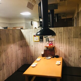 炭火焼肉 こう_2