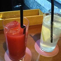 THE KAWABUN NAGOYA - シチリア産ブラッドオレンジジュース、レモネード