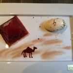 サロン・ド・テ オ・グルニエ・ドール - 