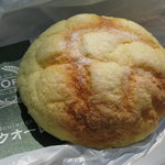 Boulangerie CUORE - メロンパン１２０円