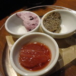 ルーエプラッツ ツオップ - fixig（ブルーベリークリームチーズ　マッシュルームバター　大人の苺ジャム）