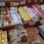 津田の松原サービスエリア 下り ショッピングコーナー(売店) - 焼き菓子
