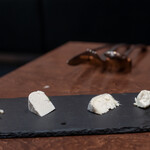 ビストロ レコルト - 2020.3 チーズ工房千 sen チーズの盛り合わせ（1,300円）