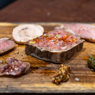 ビストロ レコルト_0