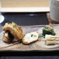 津の守坂 小柴 - アイナメのつけ焼き　河豚のつけ焼き（おまけ）